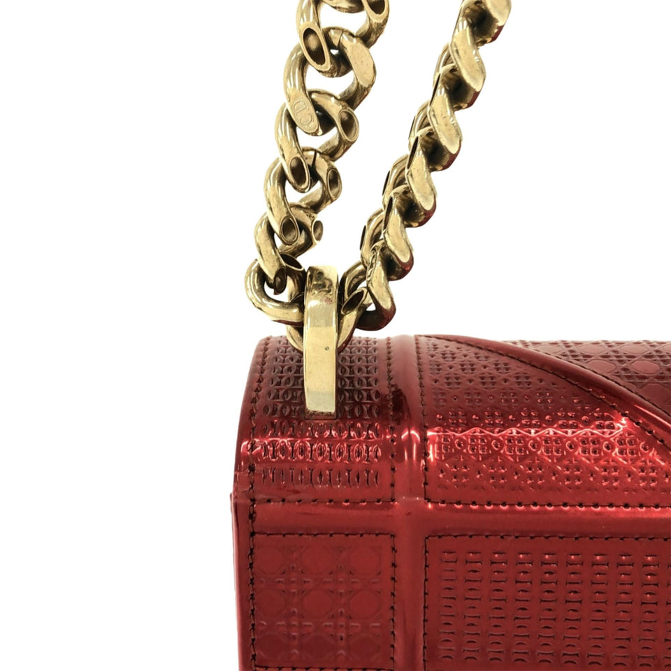 Dior Patent Microcannage Diorama Crossbody Bag (SHG-nk7GZA)