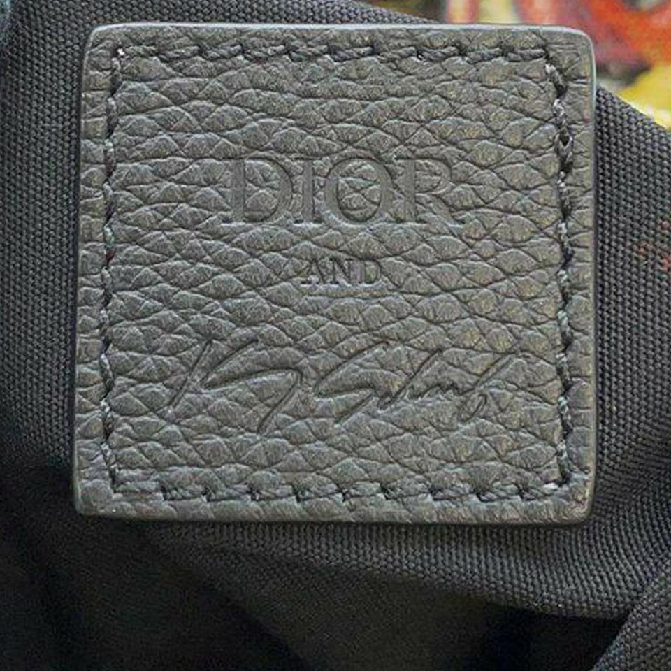 Dior x Kenny Scharf Saddle Crossbody (SHG-Ey7Ge2)