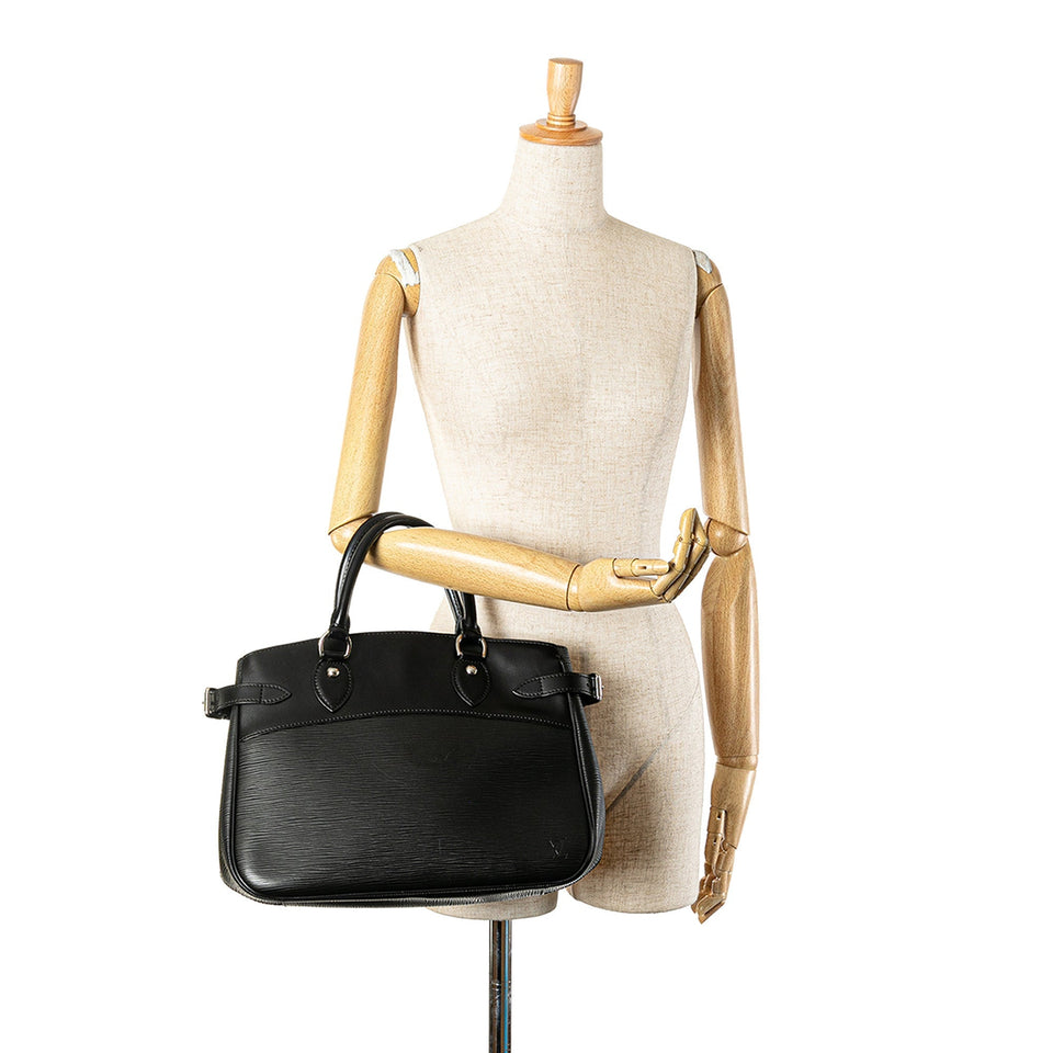 Black Louis Vuitton Epi Passy PM Handbag