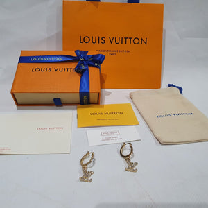 Louis Vuitton Earrings.
