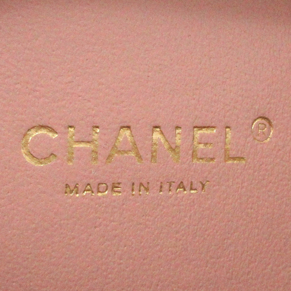 Chanel CC Filigree Vanity Case Black Caviar gold