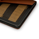 Pequin Clutch