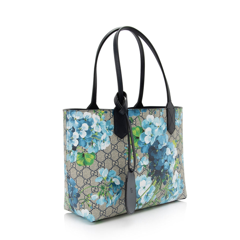 Gucci GG Supreme Blooms Reversible Small Tote (SHF-APA1Dv)