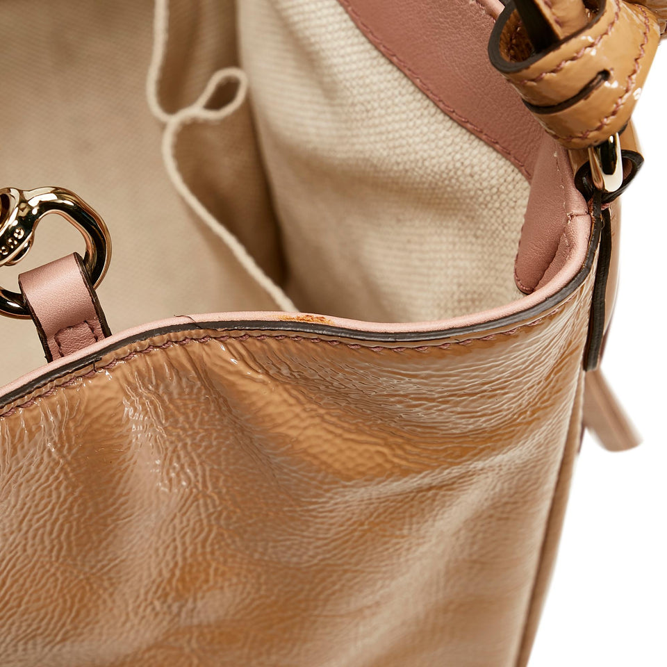 Gucci Small Patent Soho Satchel (SHG-Sj16xT)