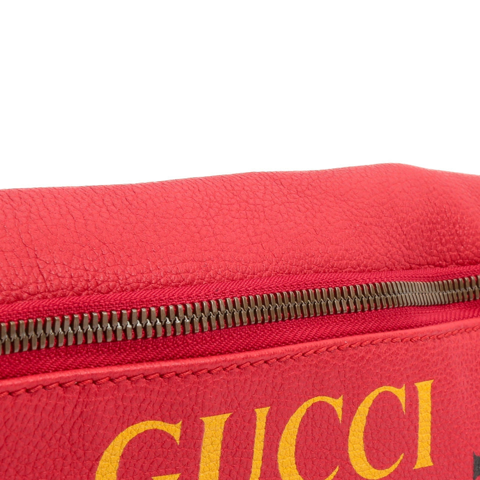 GUCCI Logo Belt Bag Large - Red