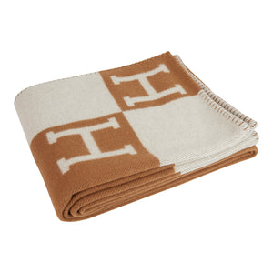 Hermes "Classic Avalon" Ecru and Camel Blanket