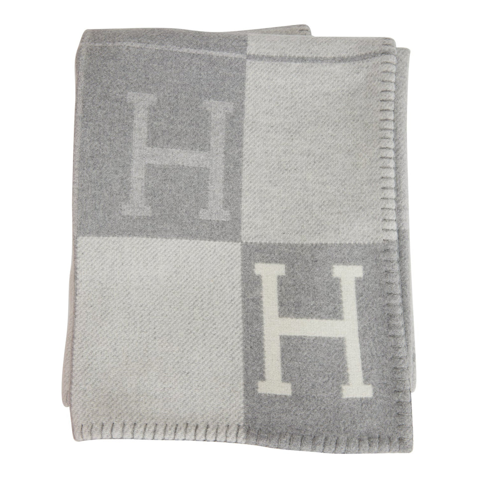 Hermes "Classic Avalon" Ecru and Gris Clair Blanket