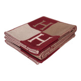 Hermes "Classic Avalon" Ecru and Rouge Blanket