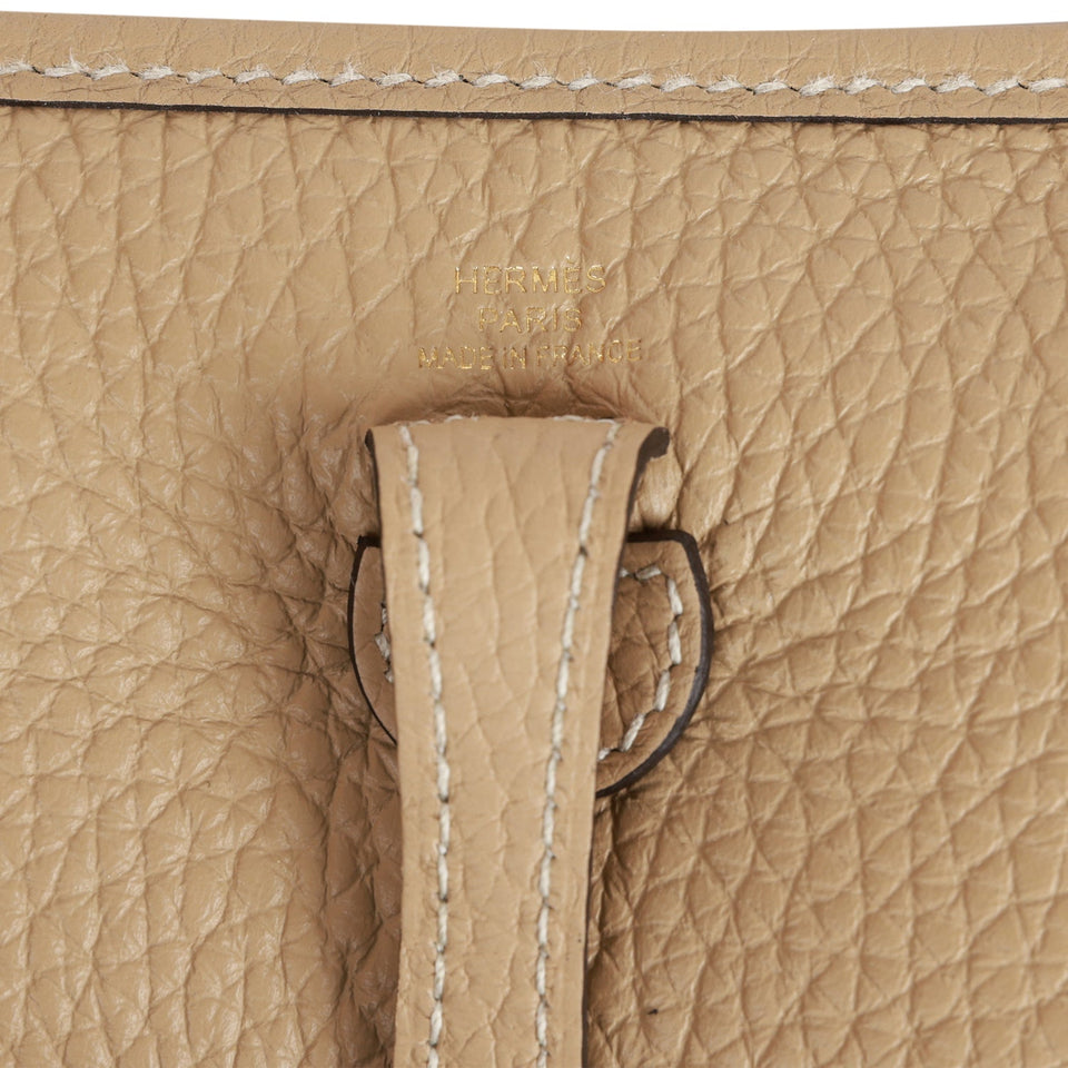 Hermes Evelyne TPM Trench Clemence Gold Hardware