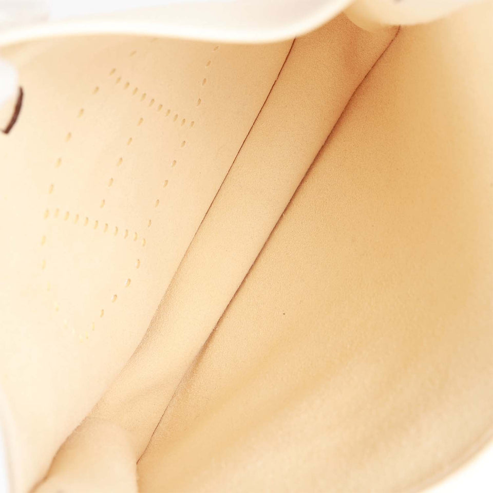 Hermes Evelyne III PM Nata Clemence Palladium Hardware