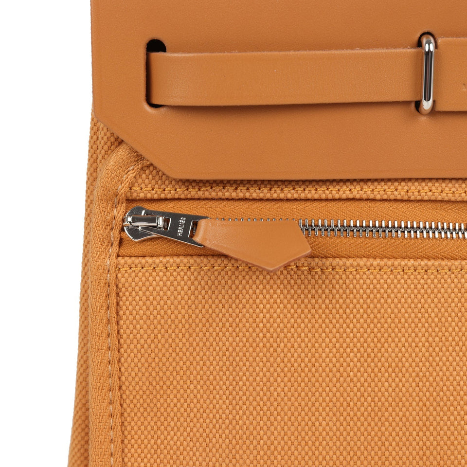 Hermes Herbag Zip 20 Mini Naturel Sable Toile Militaire Canvas and Vache Hunter Palladium Hardware