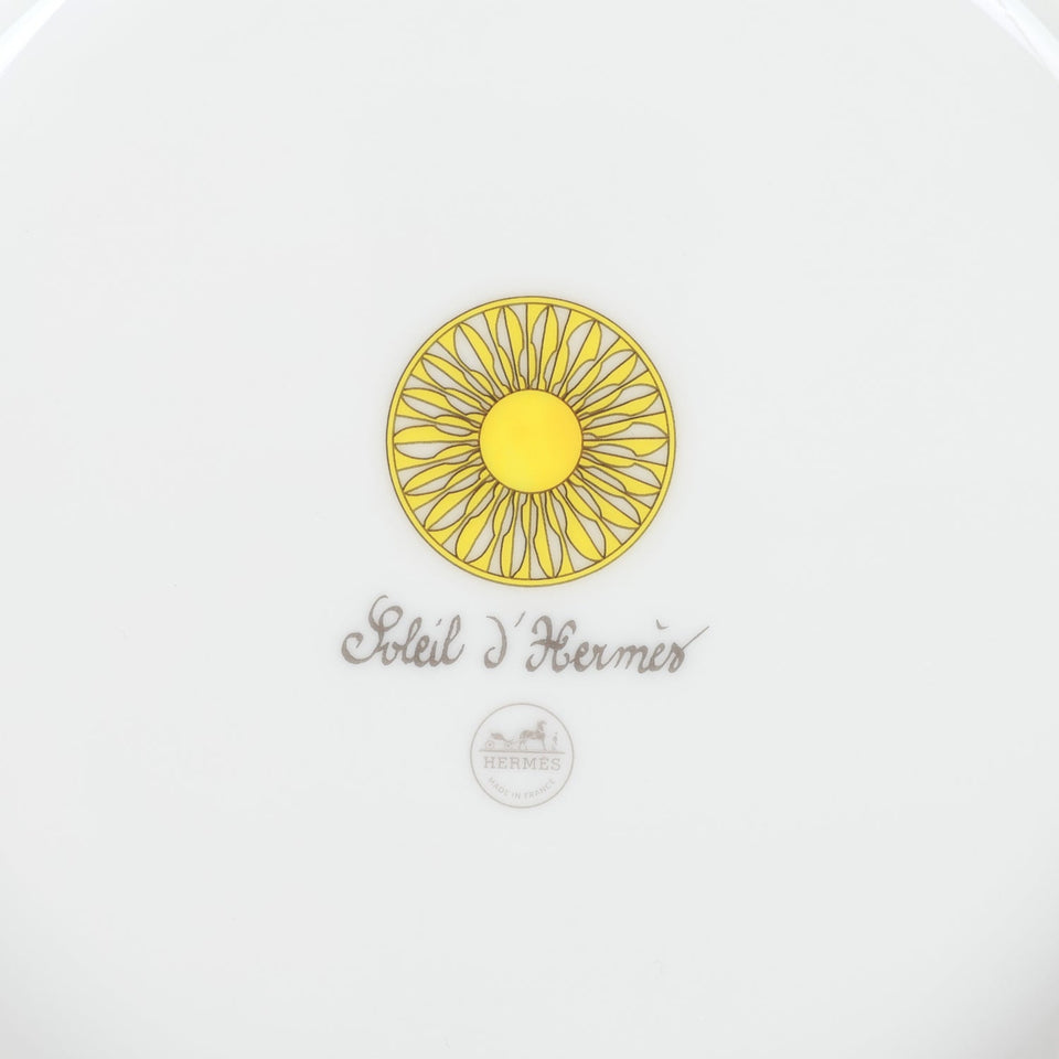 Hermes "Soleil D'Hermes" Porcelain Dinner Plate Set