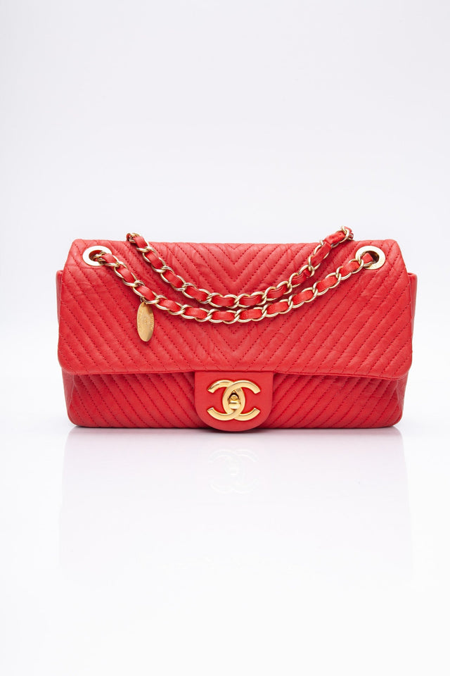 CHANEL Red Medallion Charm Chevron Wrinkled Calfskin Medium Flap Bag