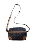 Louis Vuitton Trocadero 24 Monogram