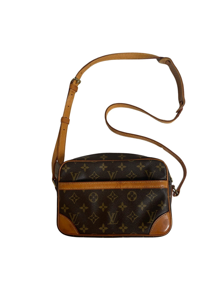 Louis Vuitton Trocadero 24 Monogram