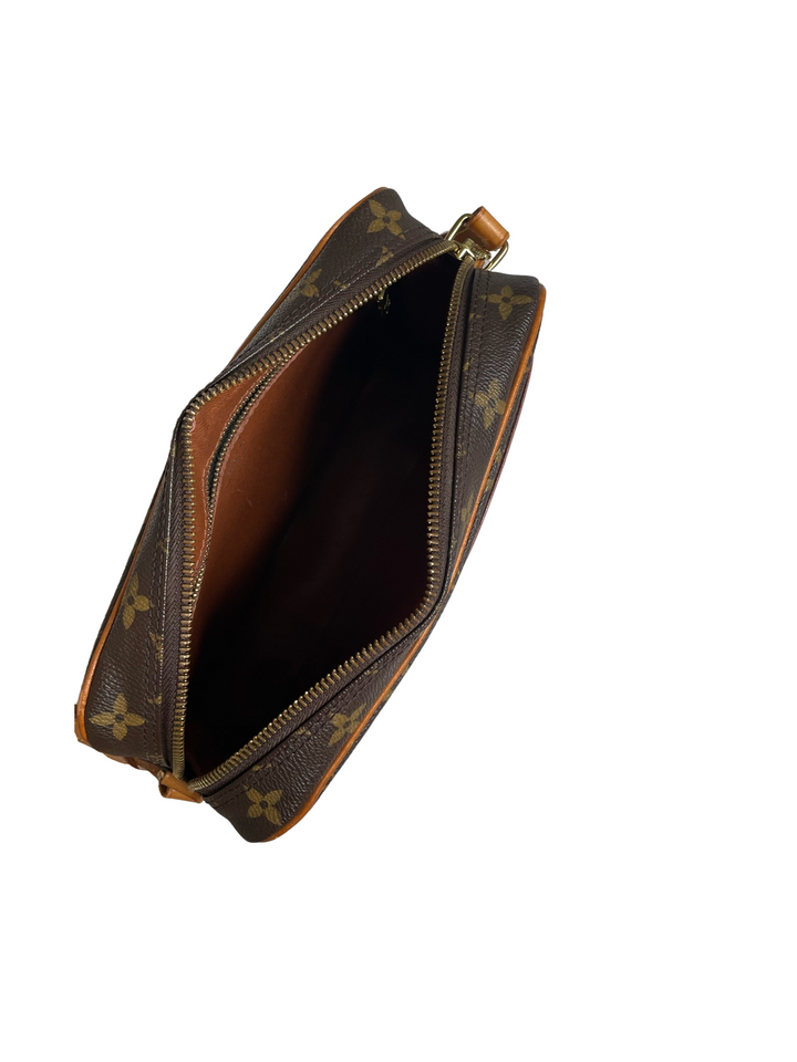 Louis Vuitton Trocadero 24 Monogram
