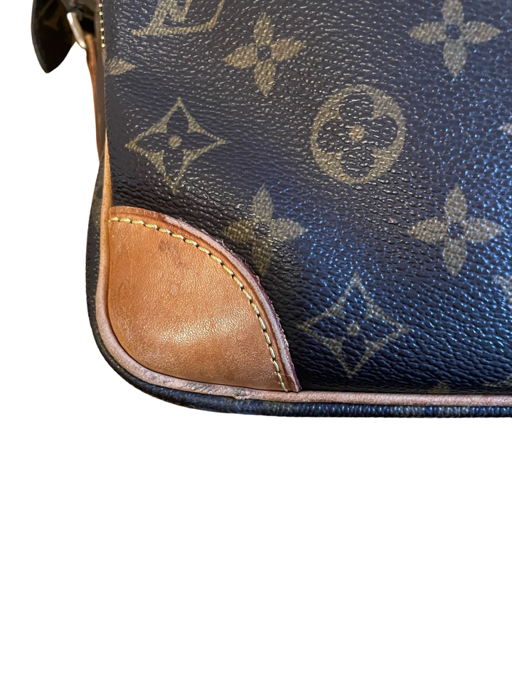 Louis Vuitton Nil MM Monogram