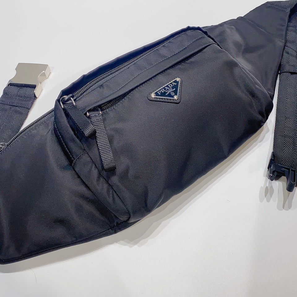 No.3746-Prada Nylon Belt Bag