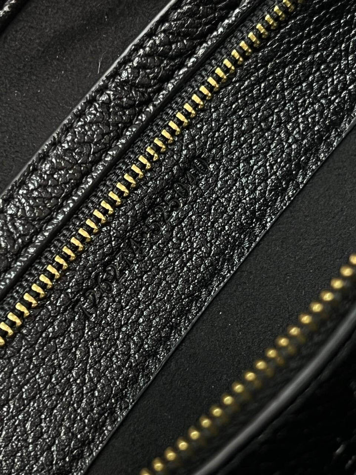 Gucci Aphrodite large shoulder bag black