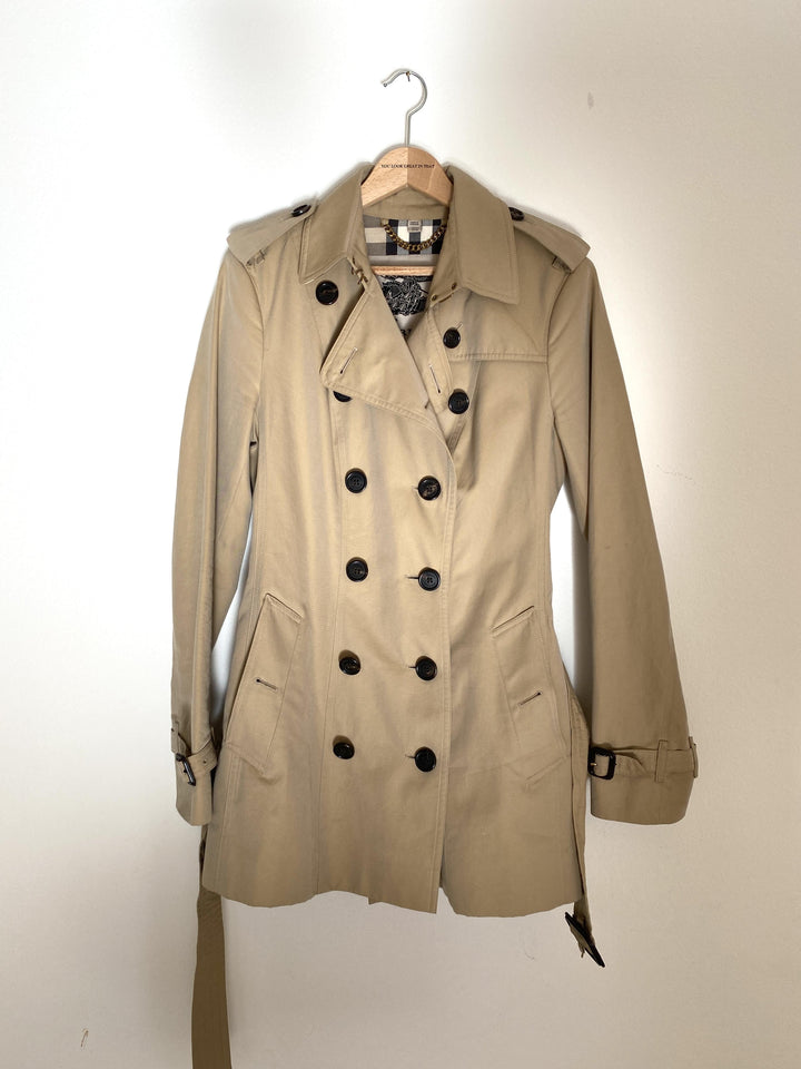 BURBERRY SANDRINGHAM TRENCHCOAT - UK 8/US 6/GER 36