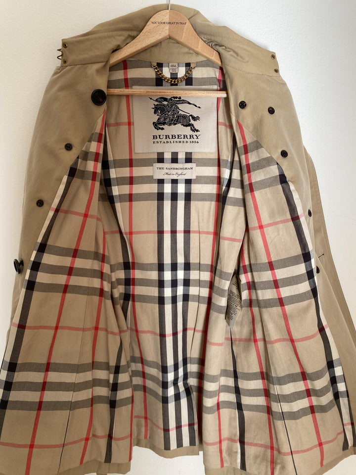 BURBERRY SANDRINGHAM TRENCHCOAT - UK 8/US 6/GER 36