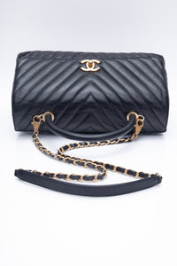 CHANEL Black Chevron Quilted Medium Coco Handle Flap Bag