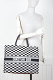 CHRISTIAN DIOR Book Tote Check