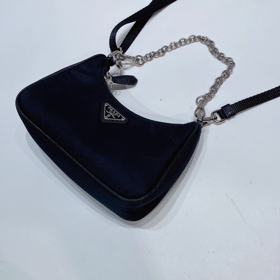 No.3575-Prada Re-Edition 2005 Mini Hobo Bag