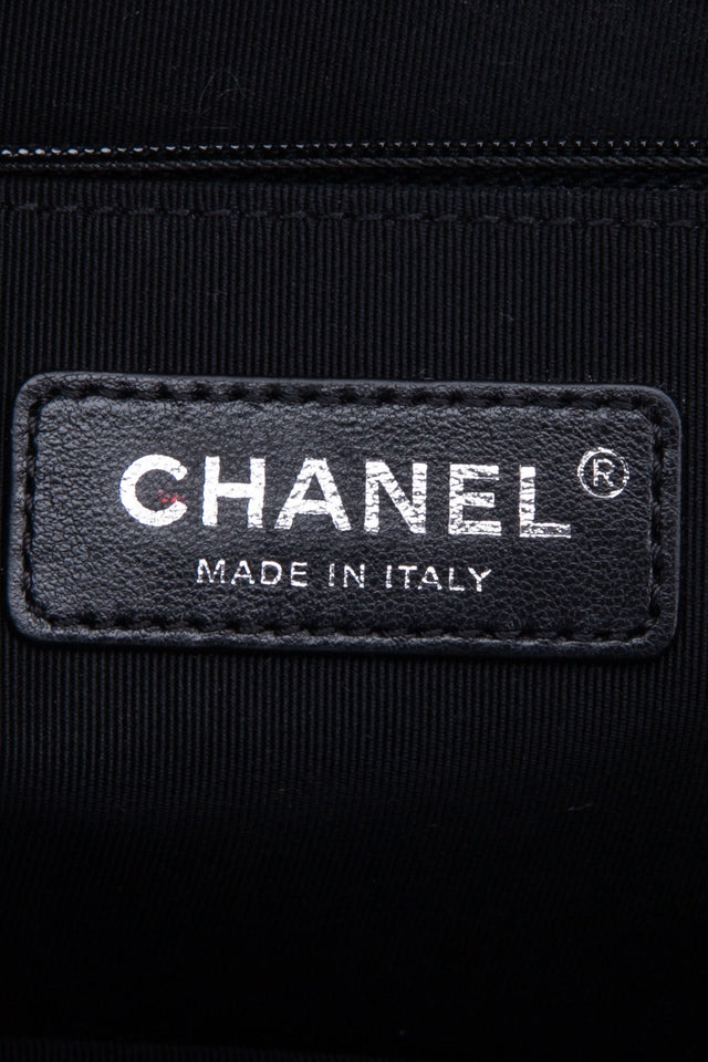 CHANEL Calfskin Leather Shoulder/Crossbody Bag