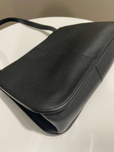 Hermes Halzan 31 Black Clemence