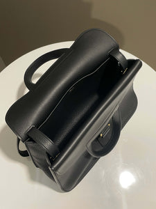 Hermes Halzan 31 Black Clemence