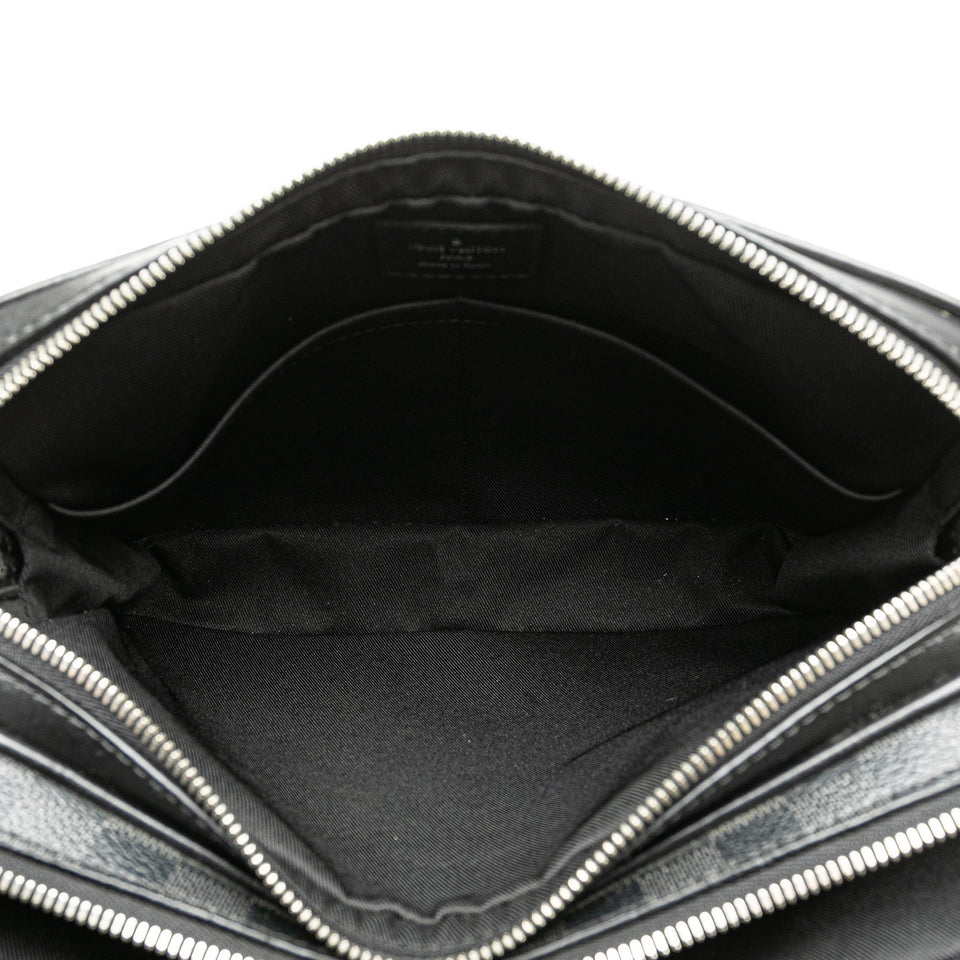 Black Louis Vuitton Damier Graphite Trocadero MM Crossbody Bag