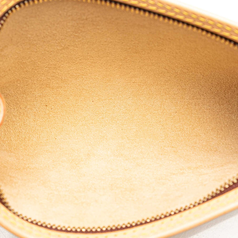 Tan Louis Vuitton Nomade Petit Bucket