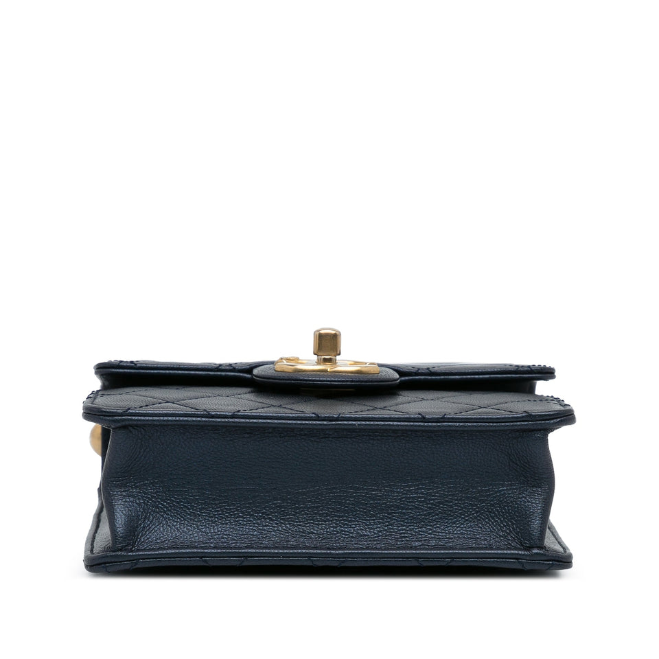 Chanel Flap Bag Chic Pearls Blue Lambskin Gold