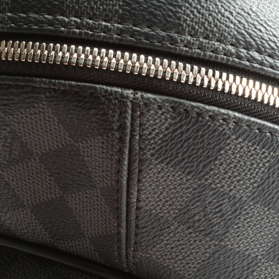LOUIS VUITTON Michael Nv2 Backpack Damier Graphite