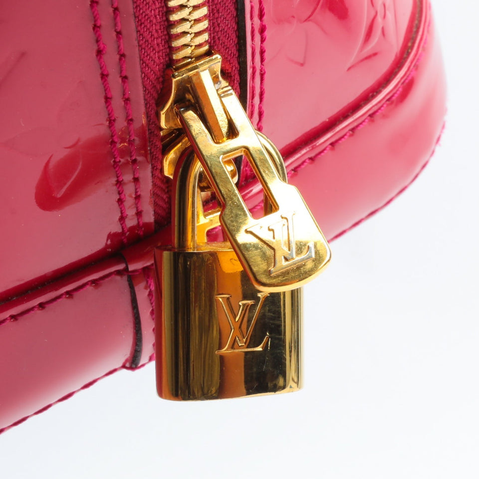 LOUIS VUITTON Monogram Vernis Alma MM Red
