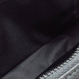 Louis Vuitton Alpha Wearable Wallet (SHG-DFheUM)