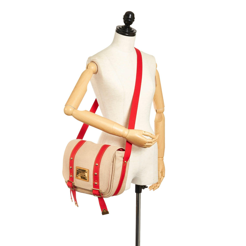 Louis Vuitton Antigua Besace PM (SHG-33595)
