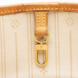 Louis Vuitton Damier Azur Neverfull MM Tote (SHF-UaNXaa)