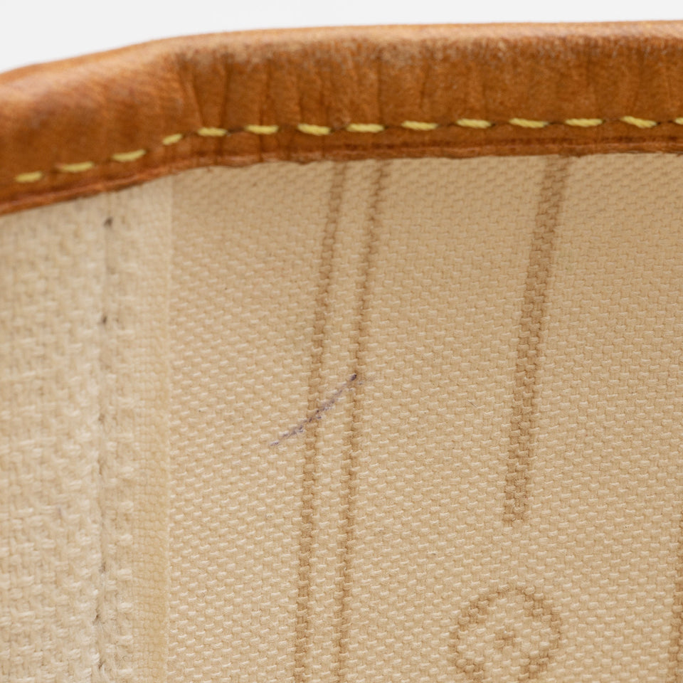 Louis Vuitton Damier Azur Neverfull MM Tote (SHF-UaNXaa)
