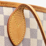 Louis Vuitton Damier Azur Neverfull MM Tote (SHF-UaNXaa)