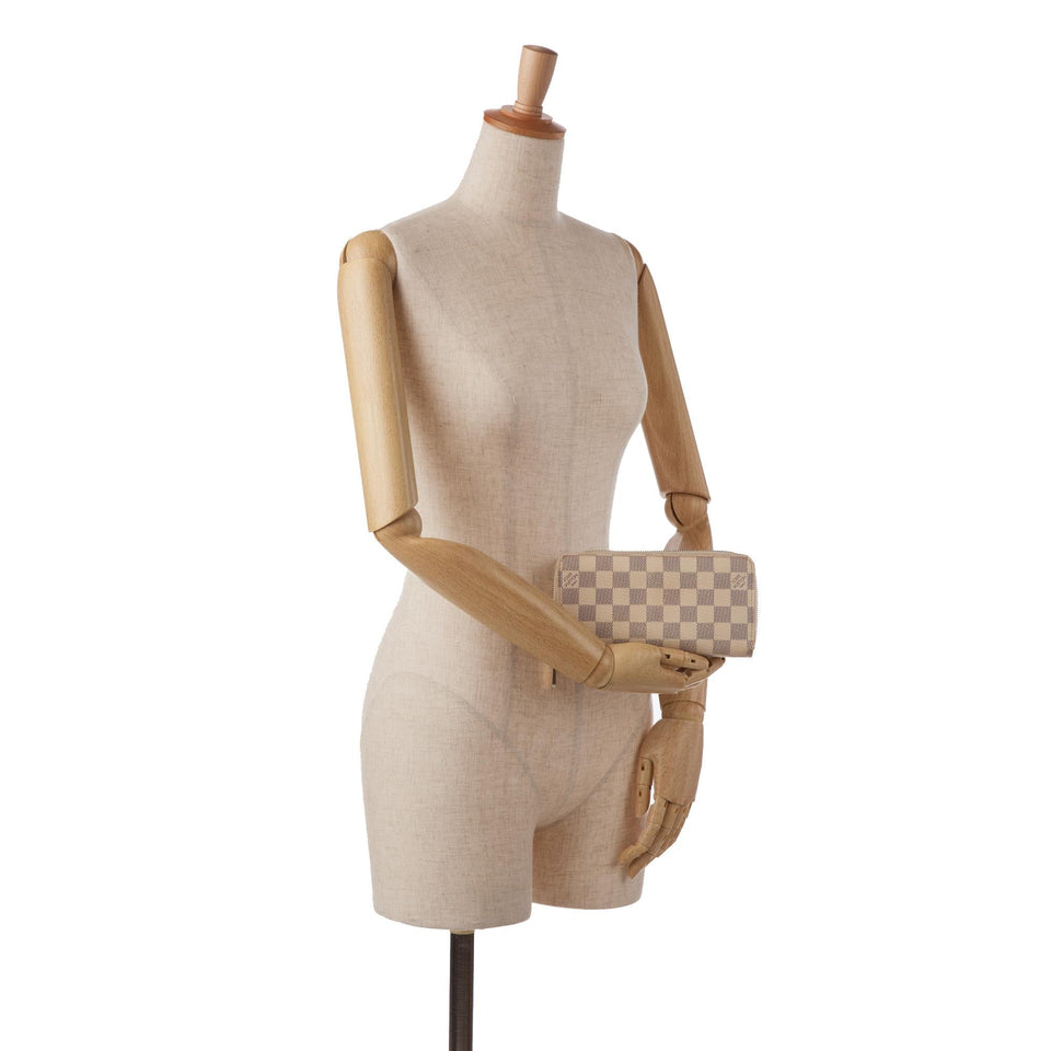 Louis Vuitton Damier Azur Zippy Wallet (SHG-01bSvX)
