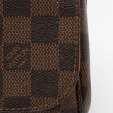 Louis Vuitton Damier Ebene Favorite MM Shoulder Bag (SHF-N1EPoh)