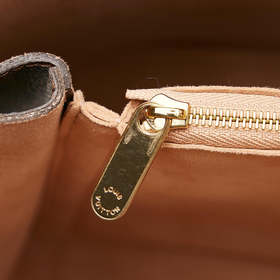 Louis Vuitton Damier Ebene Kensington (SHG-37278)