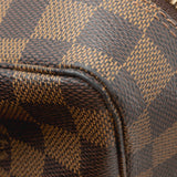 Louis Vuitton Damier Ebene Naviglio Messenger Bag (SHF-22595)