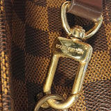 Louis Vuitton Damier Ebene Sac Plat (SHG-2oEhod)