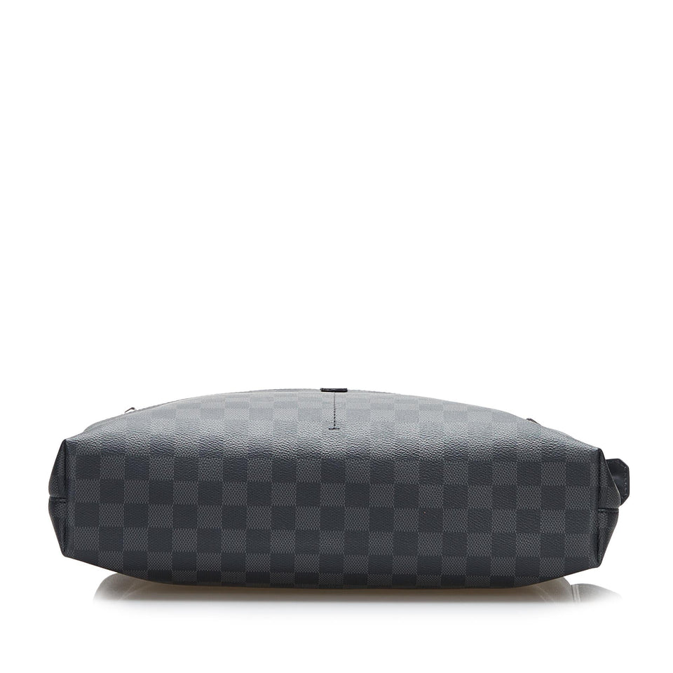 Louis Vuitton Damier Graphite 7 Days A Week (SHG-wS8L0O)
