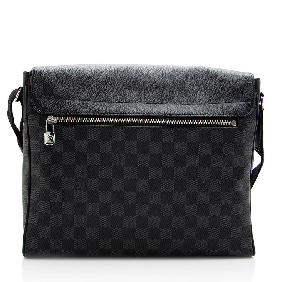 Louis Vuitton Damier Graphite District MM Messenger Bag (SHF-19605)