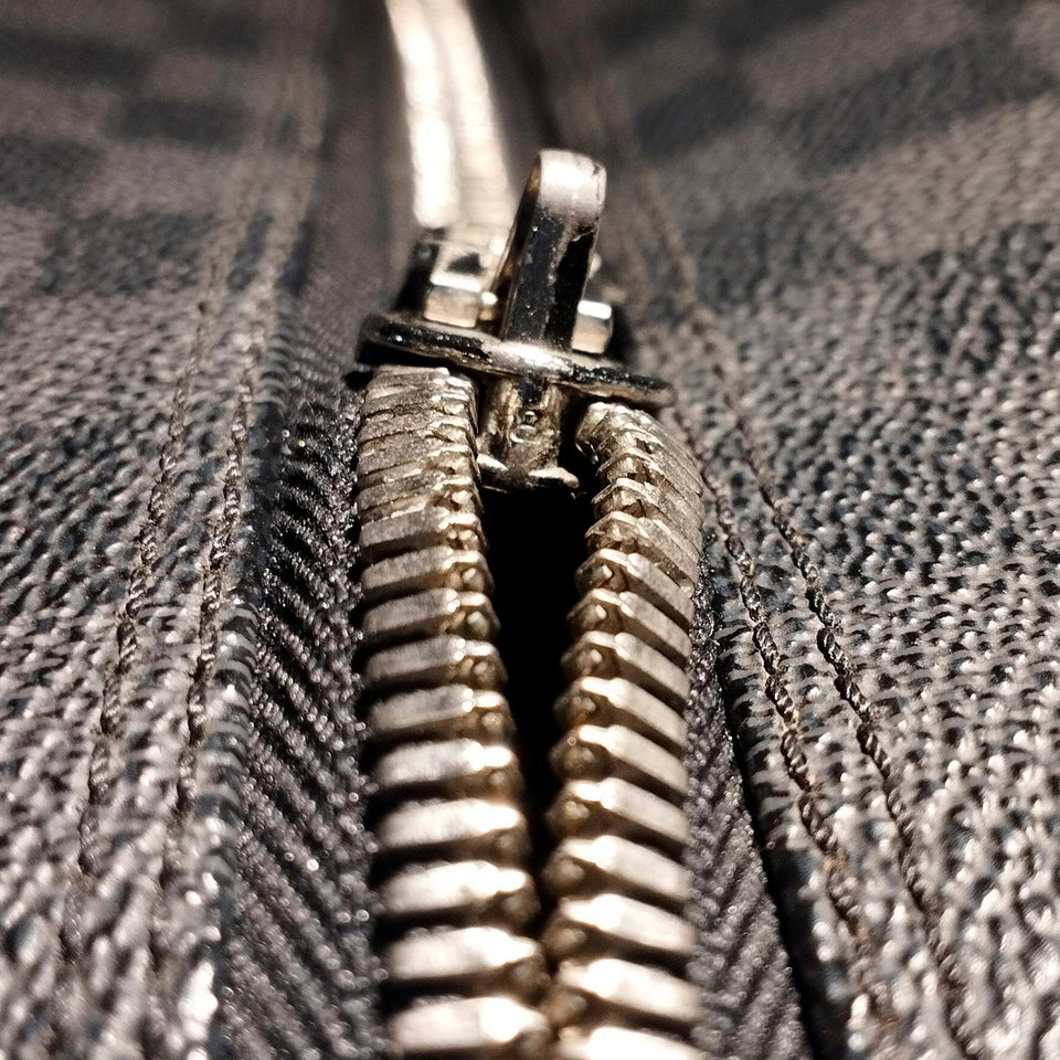 Louis Vuitton Damier Graphite Porte Documents Voyage PM (SHG-37034)