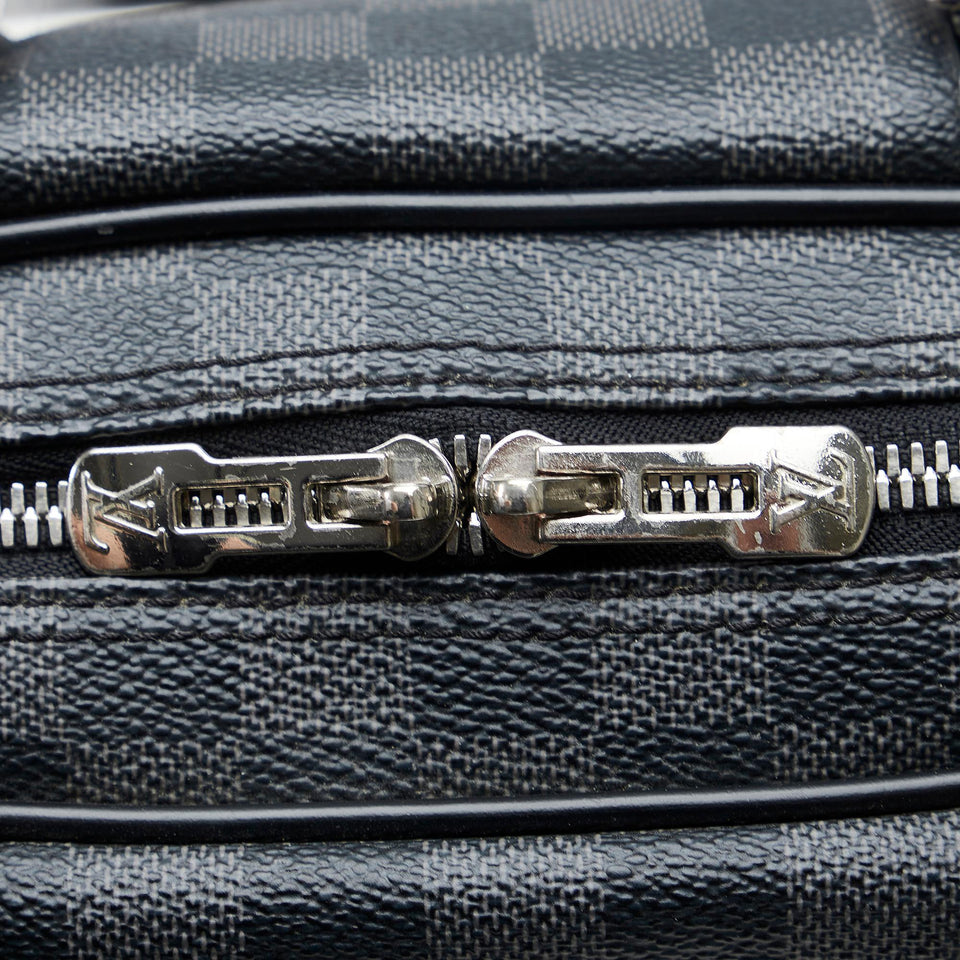Louis Vuitton Damier Graphite Porte Documents Voyage PM (SHG-rllWo9)